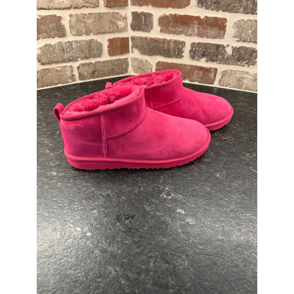 UGG Classic Ultra Mini Rock Rose Pink Suede Boots Kids Sz 6 1130750K